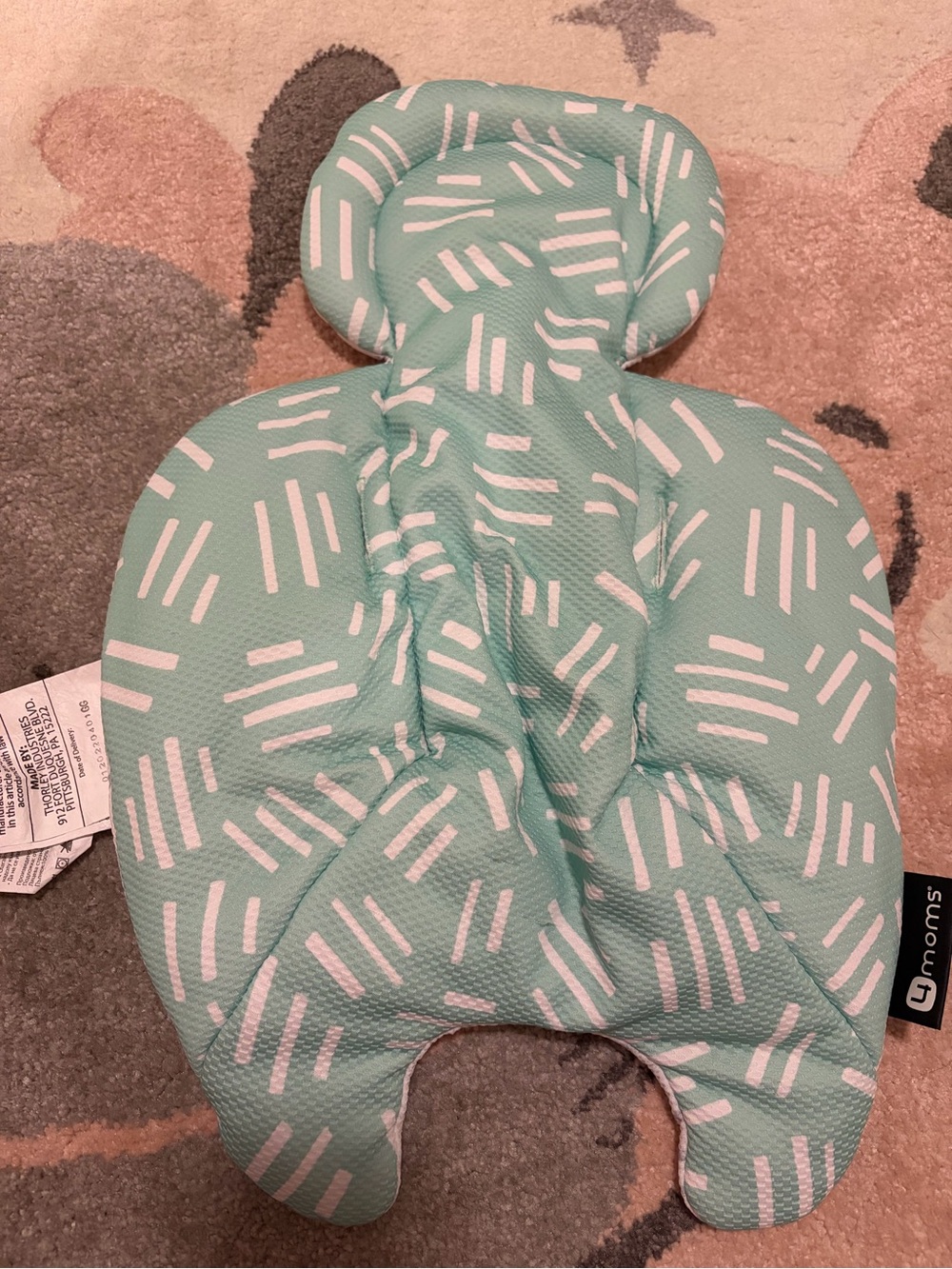 4 moms infant insert. Mesh fabric. Reversible